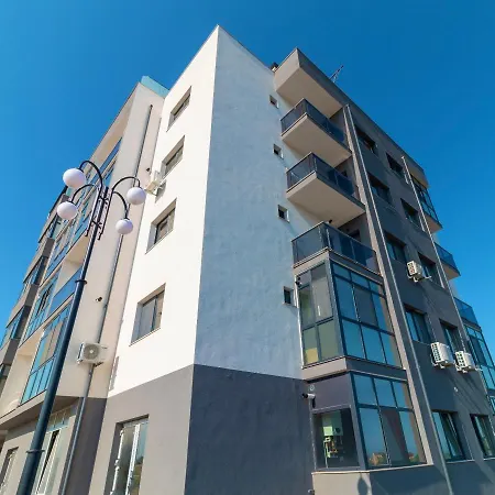 Paradis Eforie Nord אג'יג'אה